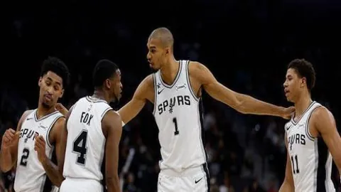 巴薩官方：埃里克-加西亞留任，法蒂、羅克和朗格萊將尋轉會機會